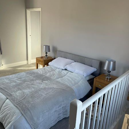 Brady'S Glastonbury Beautiful Pad Great Location! Екстериор снимка