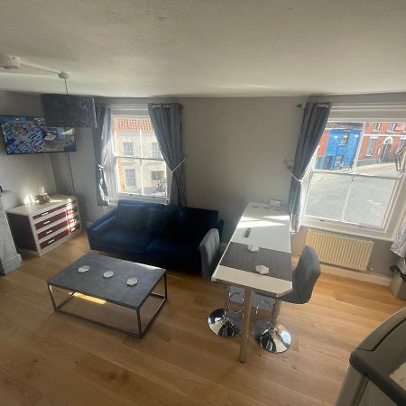 Brady'S Glastonbury Beautiful Pad Great Location! Екстериор снимка