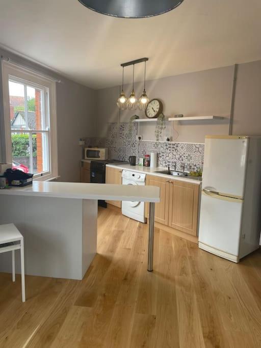 Brady'S Glastonbury Beautiful Pad Great Location! Екстериор снимка