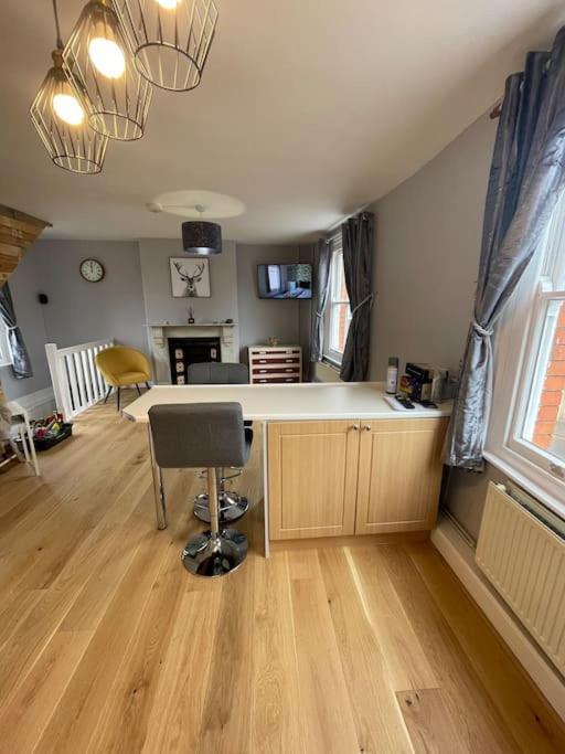 Brady'S Glastonbury Beautiful Pad Great Location! Екстериор снимка